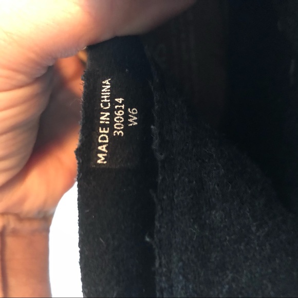 💚Toms black suede booties - Picture 5 of 5